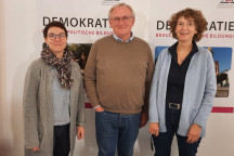 Karin Pritzel und Boris Brokmeier mit AdB-Geschäftsführerin Ina Bielenberg